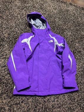 North face girls size large hooded lightweight jacket